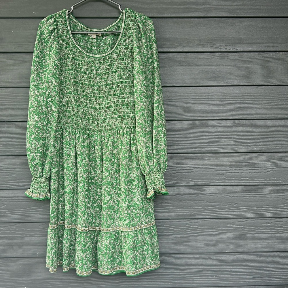 Max Studio Green Dress